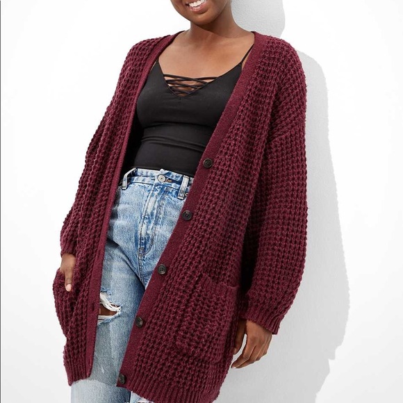 American Eagle Outfitters Jackets & Blazers - AEO burgundy knit cardigan